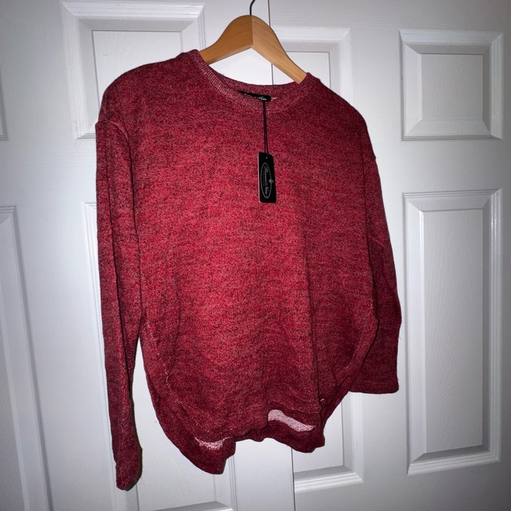 💥SALE Bianco Nero Superfine Shirting Red Asymmetrical Knit Top NWT Size L